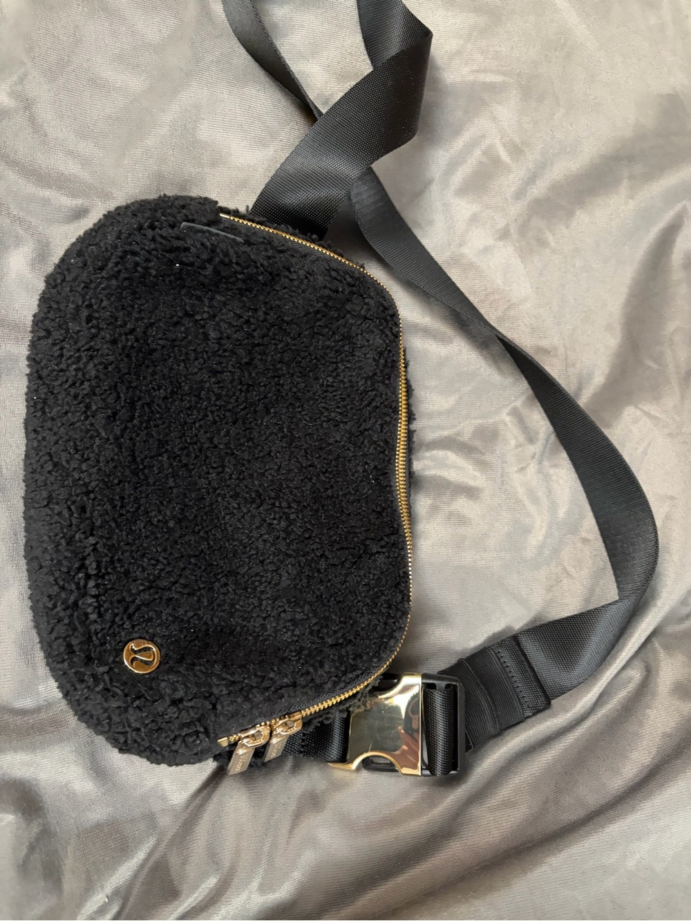 lululemon athletica Black Sherpa Crossbody Belt Bag with Gold Hardware